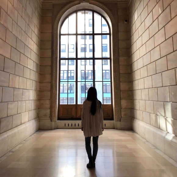 Meet your Posher, Katelyn - Picture 1 of 1